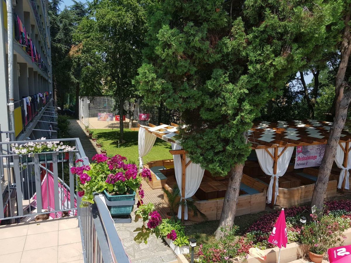 тинтява парк Хотел