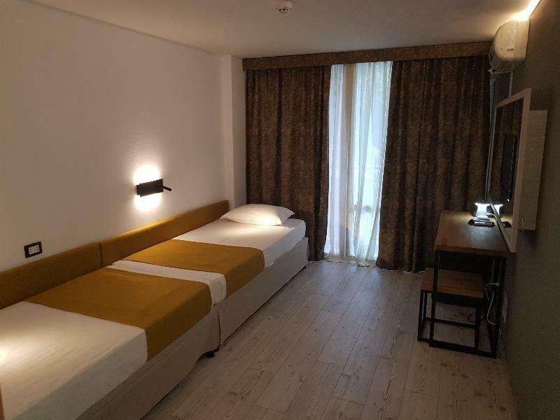тинтява парк 3*