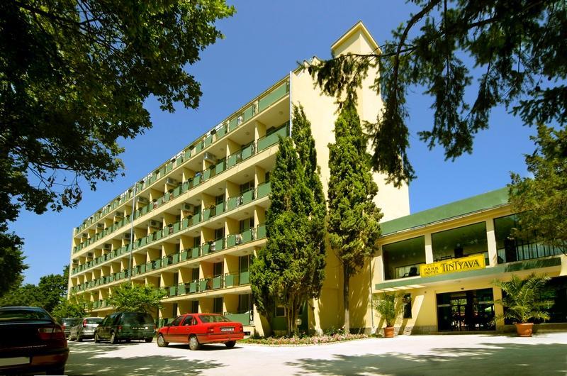 Хотел тинтява парк 3*